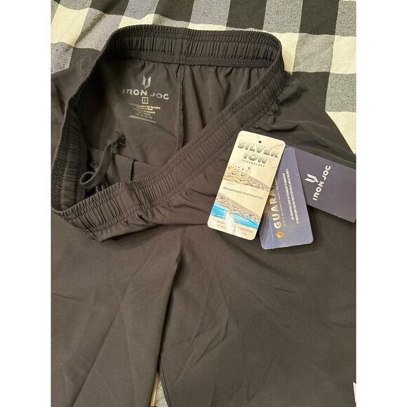 "IRON JOC" NEW MENS RUNNERS SHORTS black size Large - Picture 3 of 4